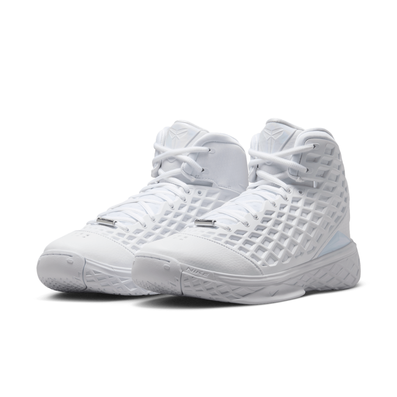 NIKE公式】コービー 3 プロトロ 'Halo' (HQ9153-100 / KOBE III